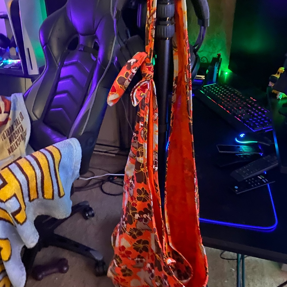 large Disneyland Minnie mouse Hawaiian BoHo/beach style purse very cute✨🍍✨ - Picture 12 of 12